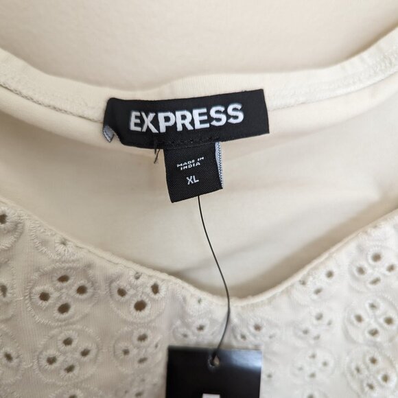 NWT Express eyelet puff sleeve cropped blouse XL - Picture 3 of 7